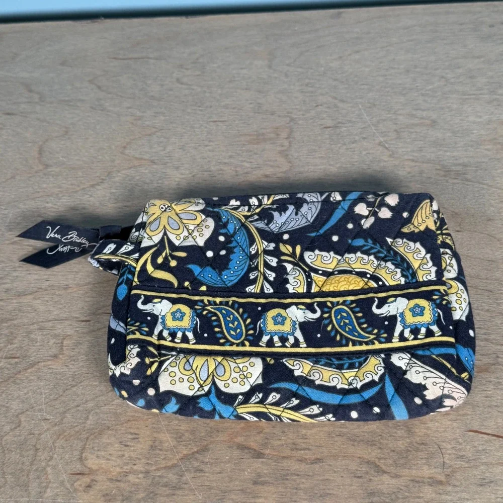 Vera Bradley Cosmetic Bag Women Medium Navy Moon Blooms Elephant Quilted Floral